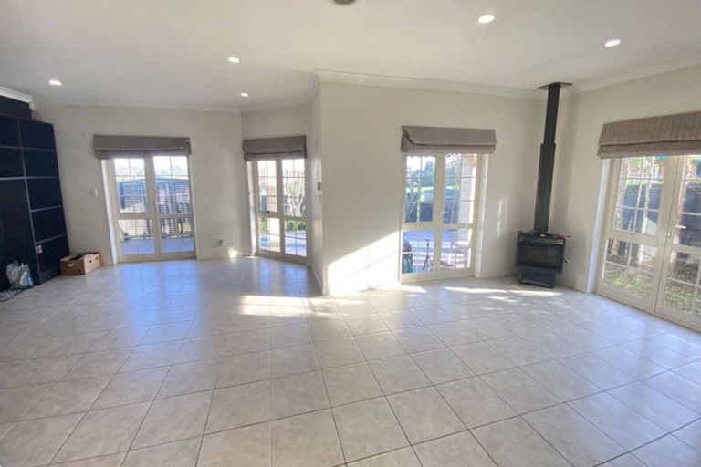 Photo of property in 22a Mcleod Road, Henderson, Auckland, 0612