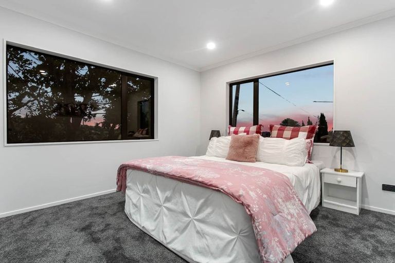 Photo of property in 664d Pakuranga Road, Howick, Auckland, 2010