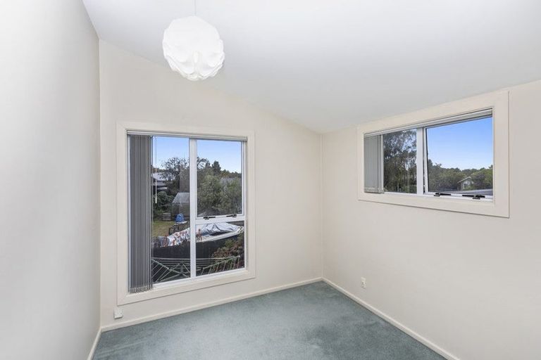 Photo of property in 4 Sonia Place, Casebrook, Christchurch, 8051