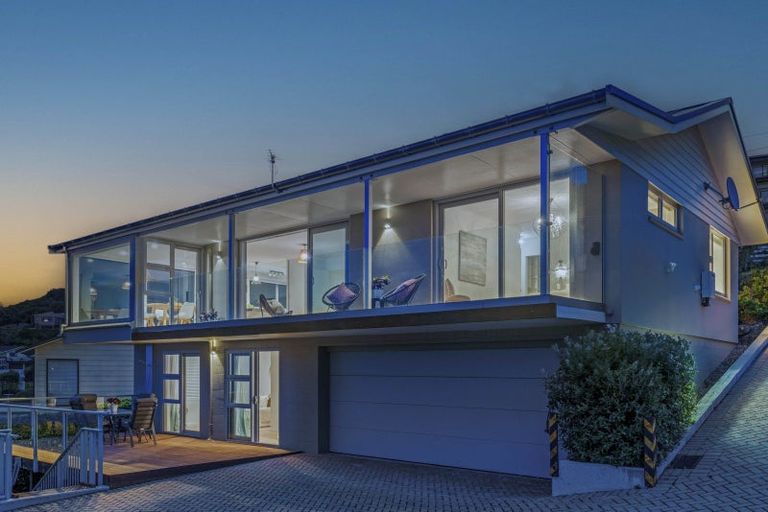 Photo of property in 82 Cliffs Road, Saint Clair, Dunedin, 9012