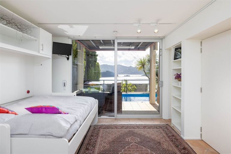 Photo of property in 48 Andersons Road, Charteris Bay, Lyttelton, 8971