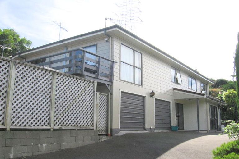 Photo of property in 1 Kilgour Way, Crofton Downs, Wellington, 6035