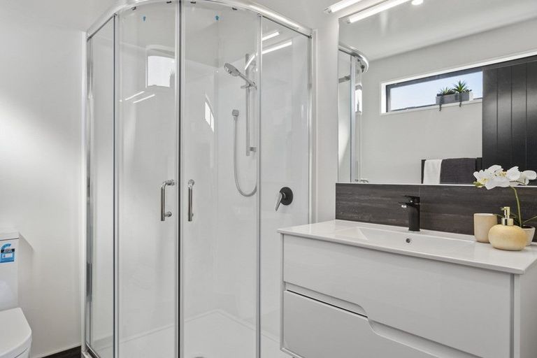 Photo of property in 1 Jasmine Street, Woodend, 7610