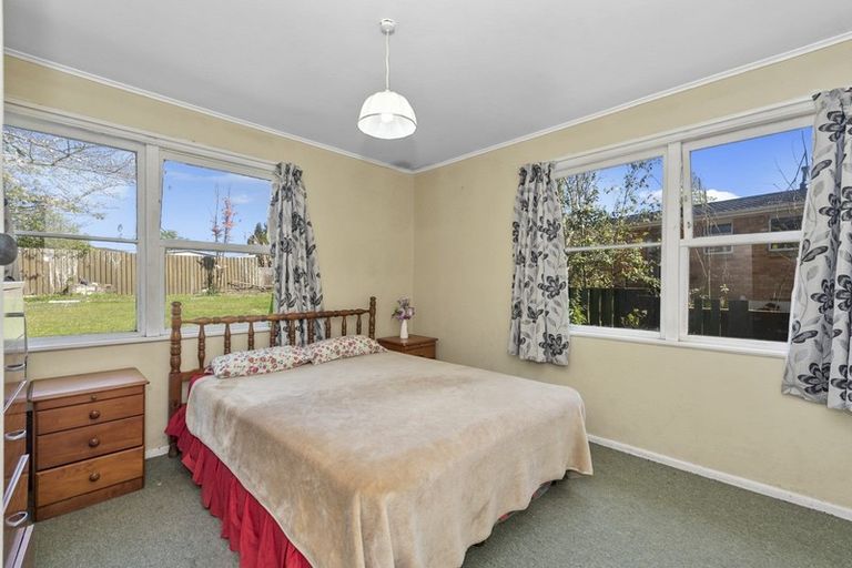 Photo of property in 17 Morris Road, Hillcrest, Hamilton, 3216