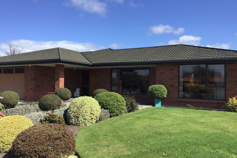 Photo of property in 7 Logan Place, Blenheim, 7201