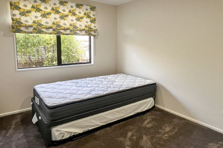 Photo of property in 16 Hillbourne Street, Halswell, Christchurch, 8025