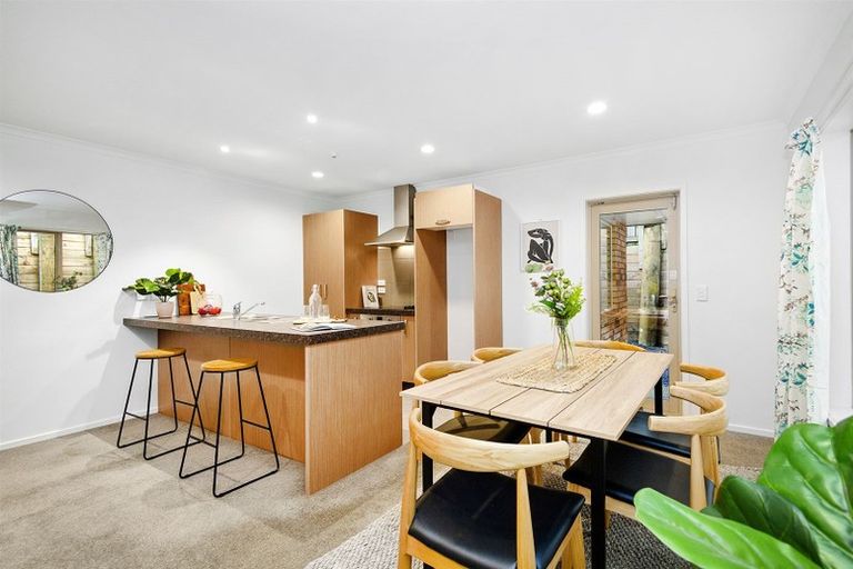 Photo of property in 93 Oriel Avenue, Tawa, Wellington, 5028