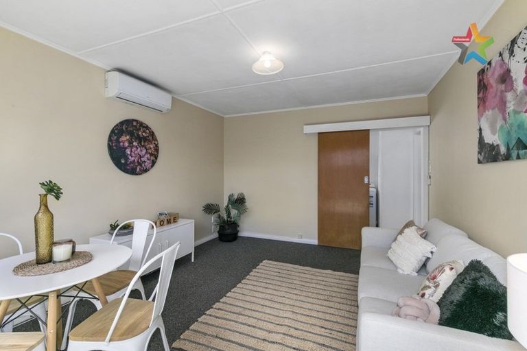 Photo of property in 1/1079 High Street, Taita, Lower Hutt, 5011