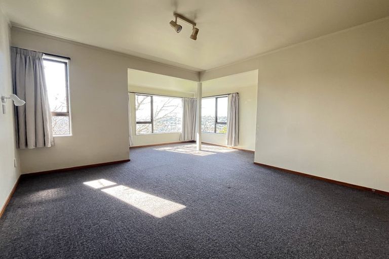 Photo of property in 8 Fillbridge Way, Karori, Wellington, 6012
