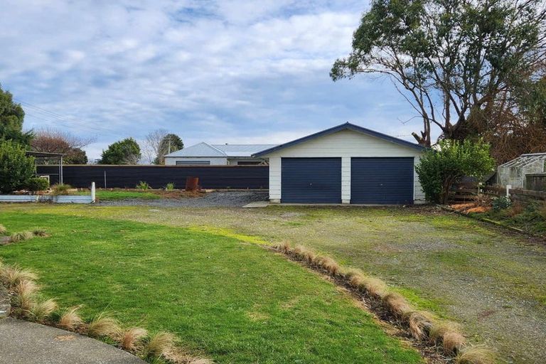 Photo of property in 46 Largs Street, Wallacetown, 9816