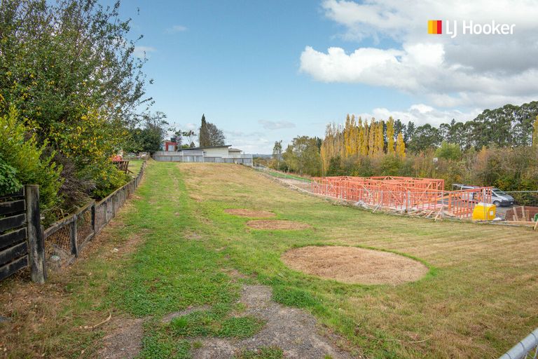 Photo of property in 15 Snowdon Street, Allanton, Mosgiel, 9092