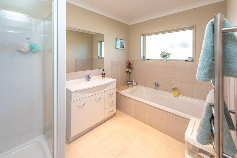 Photo of property in 22 Sherwood Place, Springvale, Whanganui, 4501