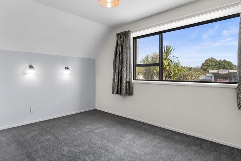Photo of property in 393a High Street, Rangiora, 7400