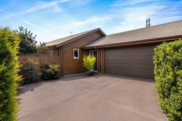Photo of property in 9 Taggart Place, Sockburn, Christchurch, 8042