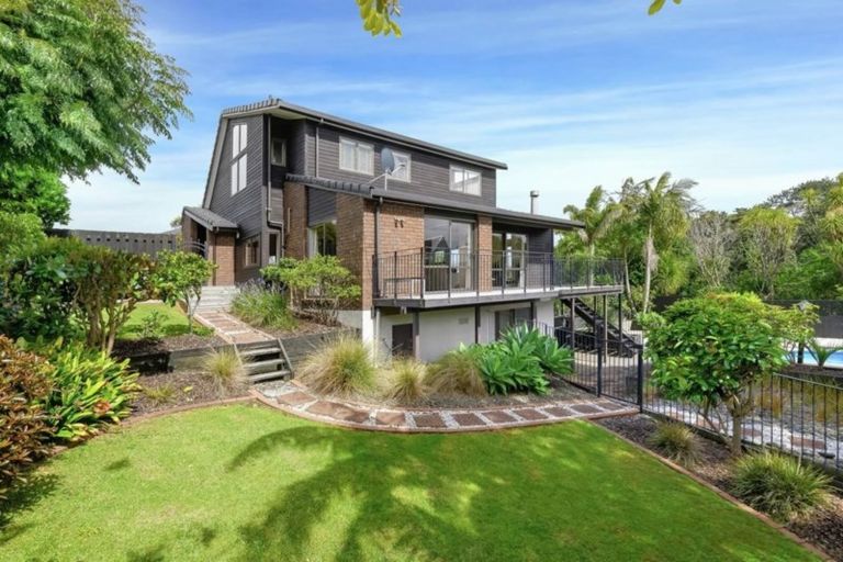 Photo of property in 40c Devon Road, Bucklands Beach, Auckland, 2012