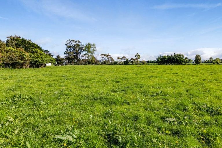 Photo of property in 389 Fraser Road, Normanby, Hawera, 4673