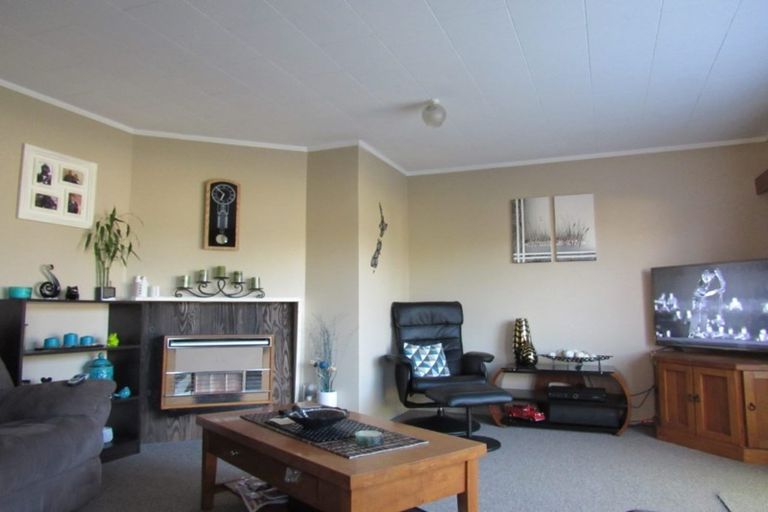 Photo of property in 14 Tavistock Street, Westown, New Plymouth, 4310