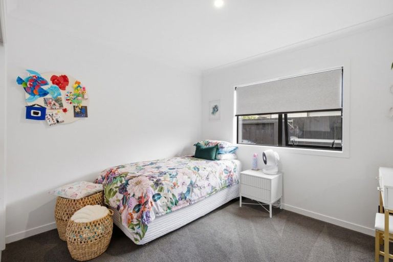 Photo of property in 28 Harding Drive, Papamoa Beach, Papamoa, 3118