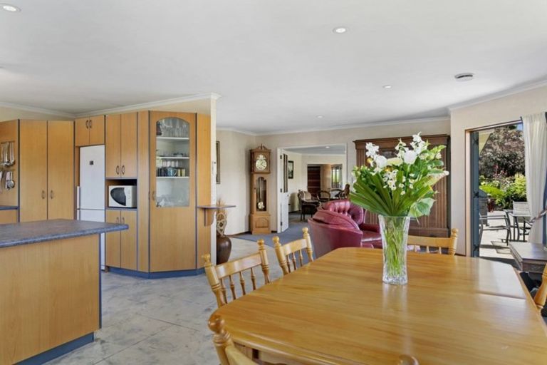Photo of property in 50 Acacia Bay Road, Nukuhau, Taupo, 3330
