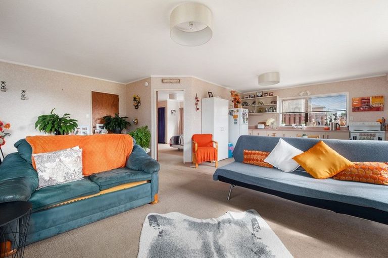 Photo of property in 94 Dickson Road, Papamoa Beach, Papamoa, 3118