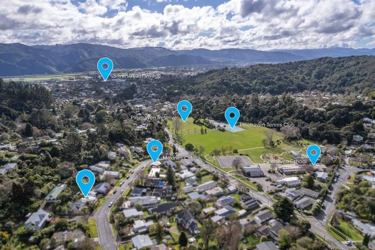 Photo of property in 20 Jocelyn Crescent, Pinehaven, Upper Hutt, 5019