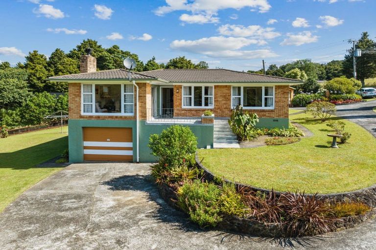 Photo of property in 111 Dip Road, Te Kamo, Whangarei, 0176