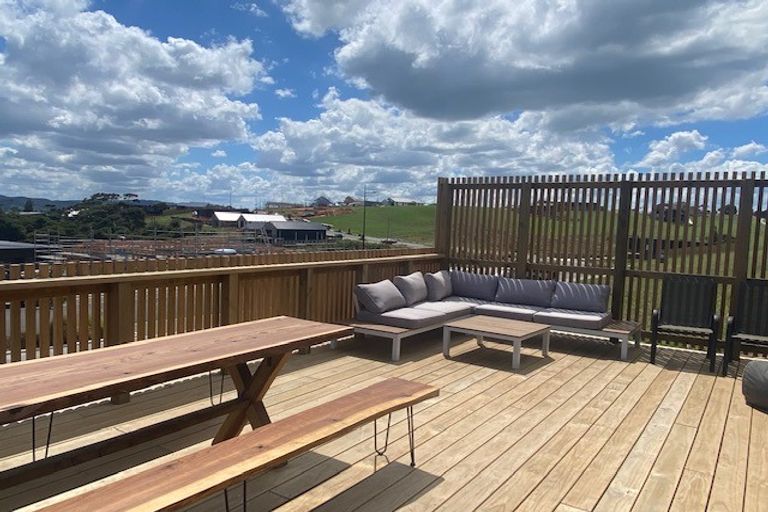 Photo of property in 33 Omahina Street, Raglan, 3225