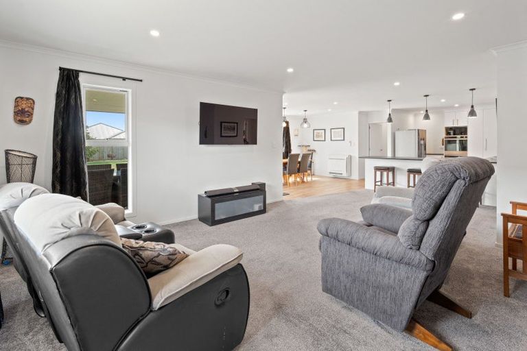 Photo of property in 49 Gimson Street, Solway, Masterton, 5810