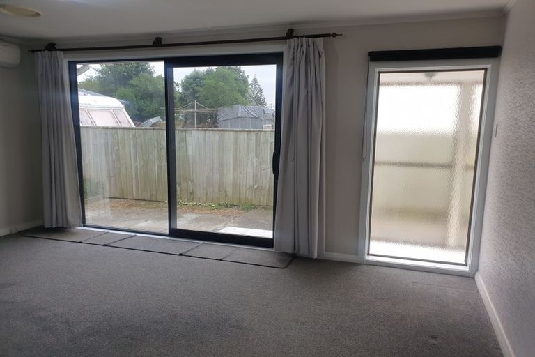 Photo of property in 111 Waiuta Street, Titahi Bay, Porirua, 5022