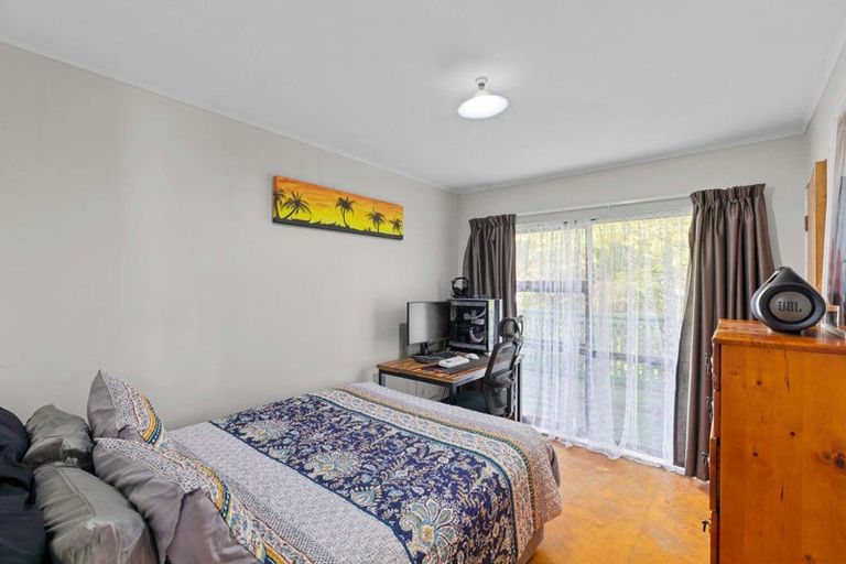 Photo of property in 25 Borich Road, Sunnyvale, Auckland, 0612