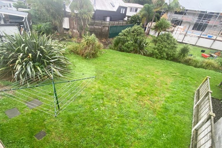 Photo of property in 88 Beach Road, Castor Bay, Auckland, 0620