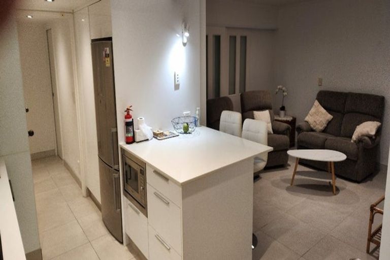 Photo of property in 1/12 Pluto Place, Beach Haven, Auckland, 0626