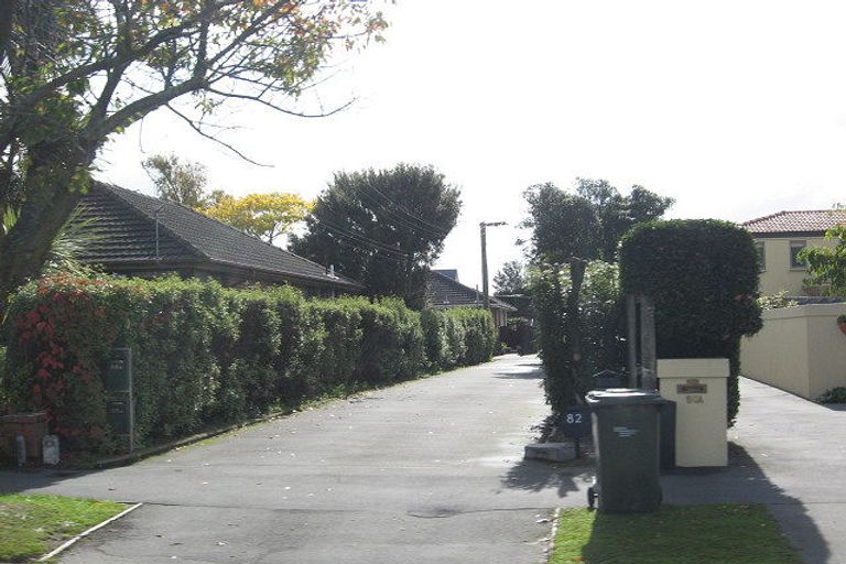 Photo of property in 1/82a Maidstone Road, Ilam, Christchurch, 8041