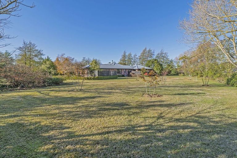 Photo of property in 12 Dawn Place, Kirwee, Darfield, 7571