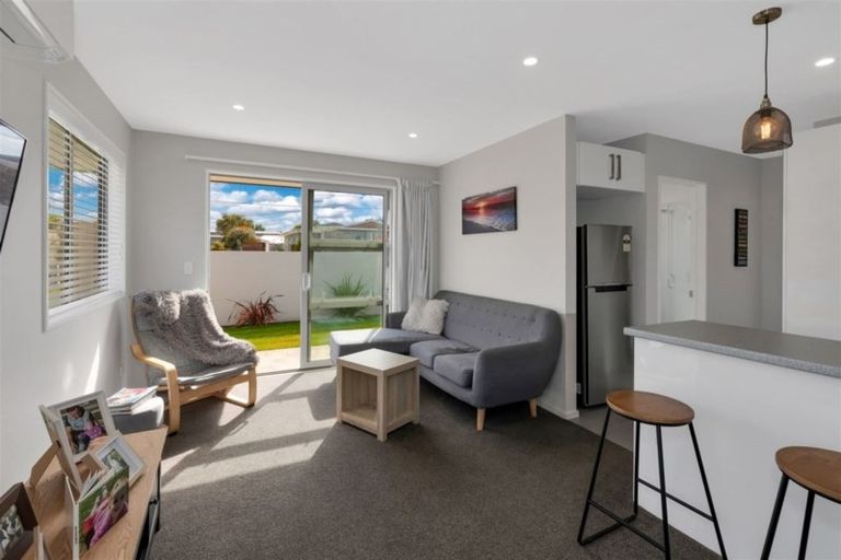 Photo of property in 1/20 Shortland Street, Wainoni, Christchurch, 8061