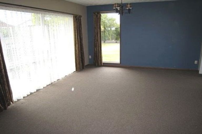 Photo of property in 29 Pateke Place, Bromley, Christchurch, 8062