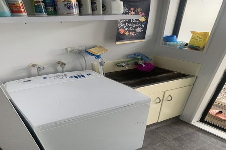 Photo of property in 50 Raglan Street, Lansdowne, Masterton, 5810