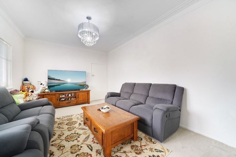 Photo of property in 142d Rangitoto Road, Papatoetoe, Auckland, 2025