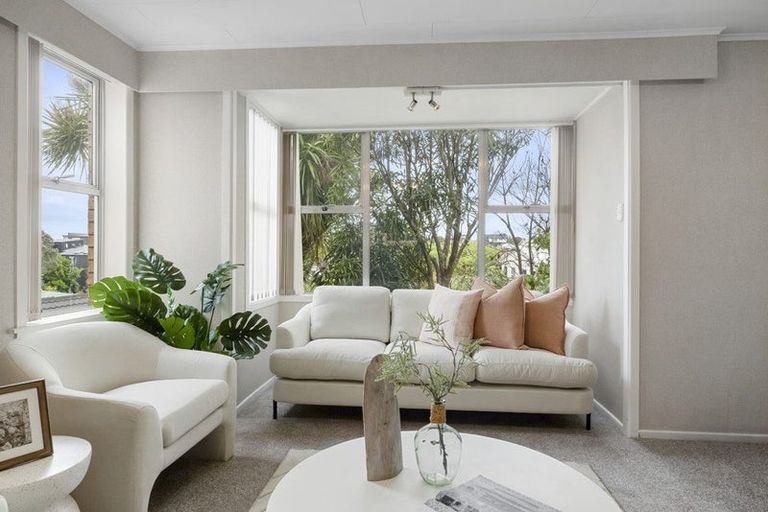 Photo of property in 410b Devon Street East, Strandon, New Plymouth, 4312