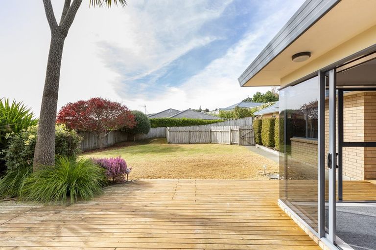 Photo of property in 12a Hawke Place, Pukekohe, 2120