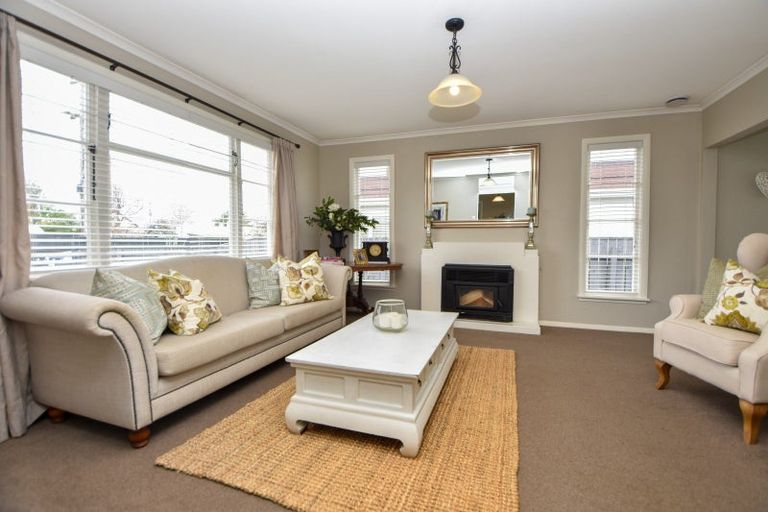 Photo of property in 69 Nelson Crescent, Carterton, 5713