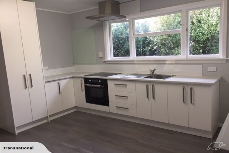 Photo of property in 30 Martin Avenue, Beckenham, Christchurch, 8023