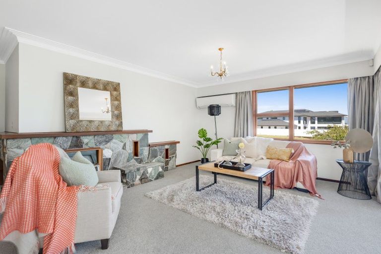 Photo of property in 71 Fisher Parade, Sunnyhills, Auckland, 2010