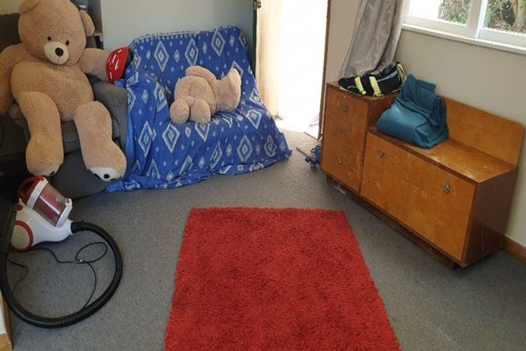 Photo of property in 39 Gloag Street, Waverley, 4510