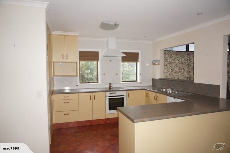 Photo of property in 71 The Esplanade, Westshore, Napier, 4110