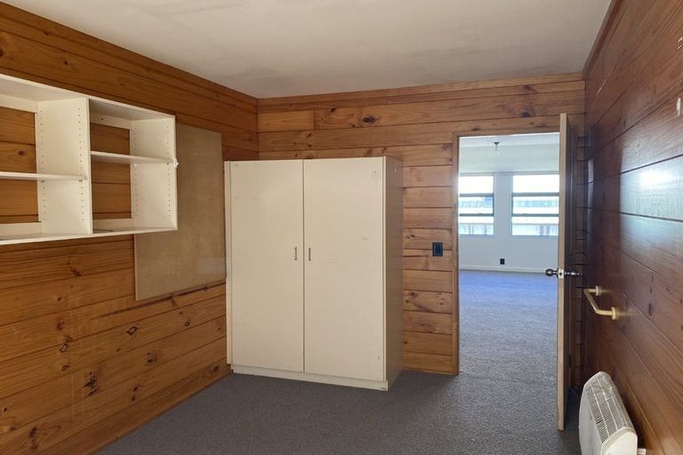 Photo of property in Te Awhina Apartments, 28/22 Sussex Street, Mount Cook, Wellington, 6021