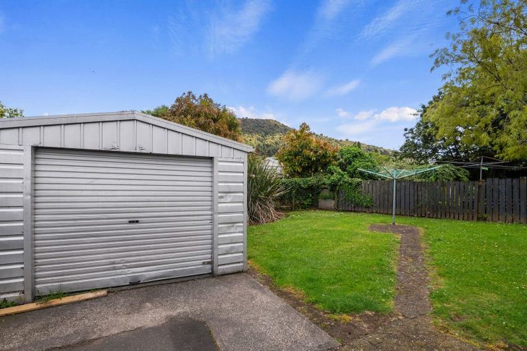 Photo of property in 20a Crystal Place, Pukehangi, Rotorua, 3015