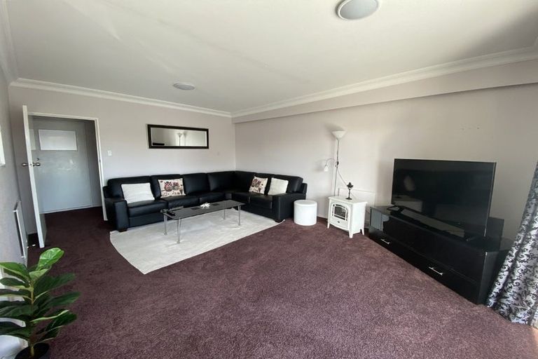 Photo of property in 1/29 Waikawa Road, Picton, 7220