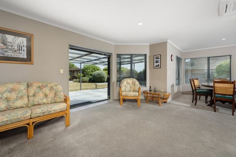 Photo of property in 7 Donelle Place, Te Puke, 3119