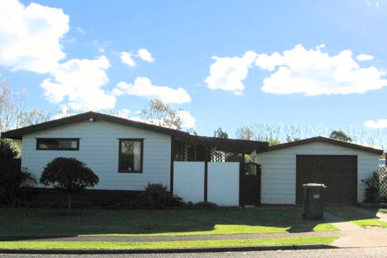 Photo of property in 3 Montgomery Crescent, Putaruru, 3411